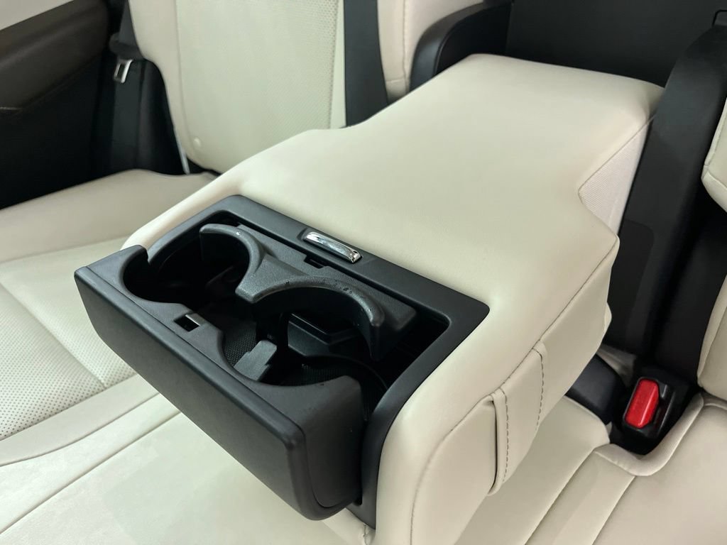 Used 2024 Lexus RX 350 FWD w/ Technology Package image 25