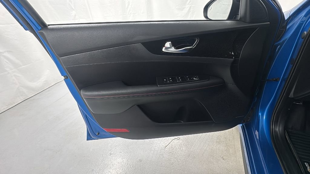 Used 2024 Kia Forte GT w/ Option Group 015 image 16