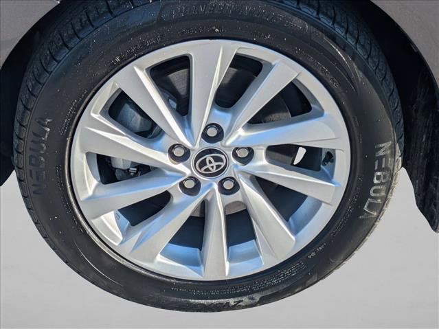 Used 2021 Toyota Camry LE FWD image 22