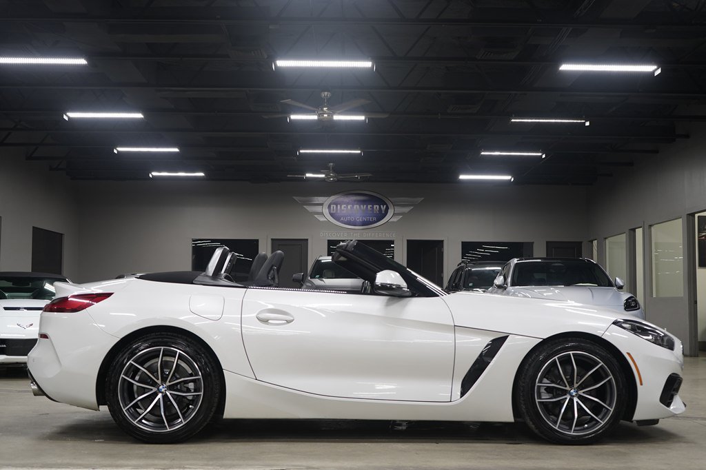 Used 2022 BMW Z4 sDrive30i w/ Driving Assistance Package RWD image 12