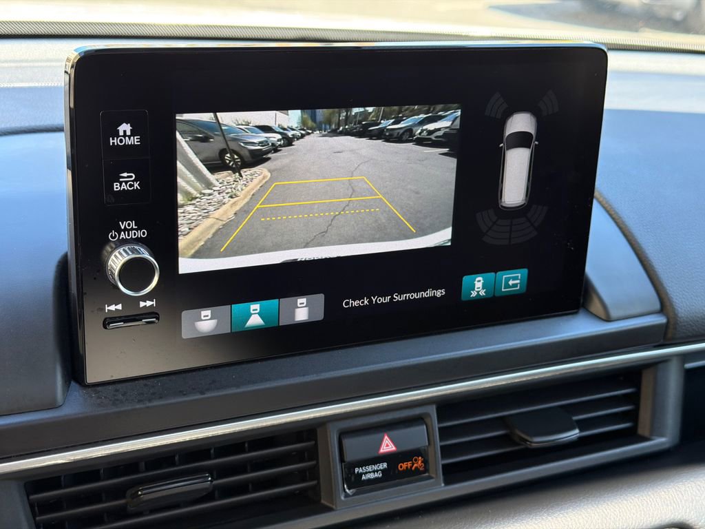 Certified 2025 Honda Pilot Touring image 29