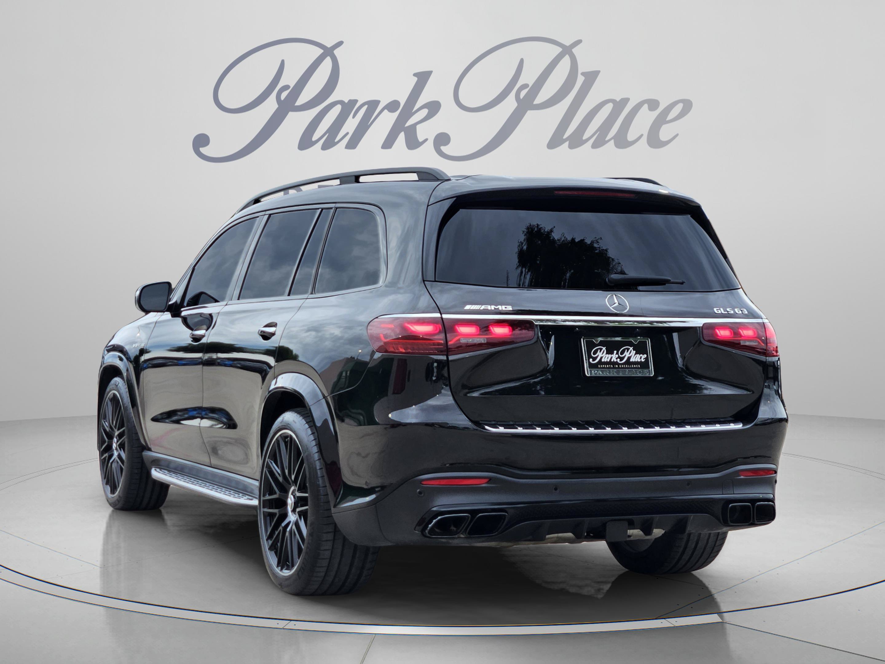 Used 2024 Mercedes-Benz GLS 63 AMG 4MATIC image 3