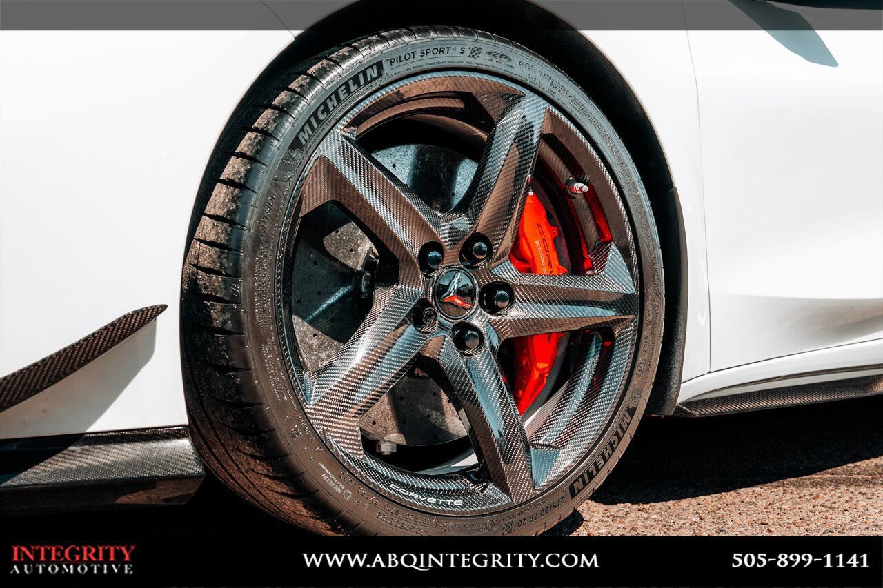 Used 2023 Chevrolet Corvette Z06 w/ Z07 Performance Package RWD image 11