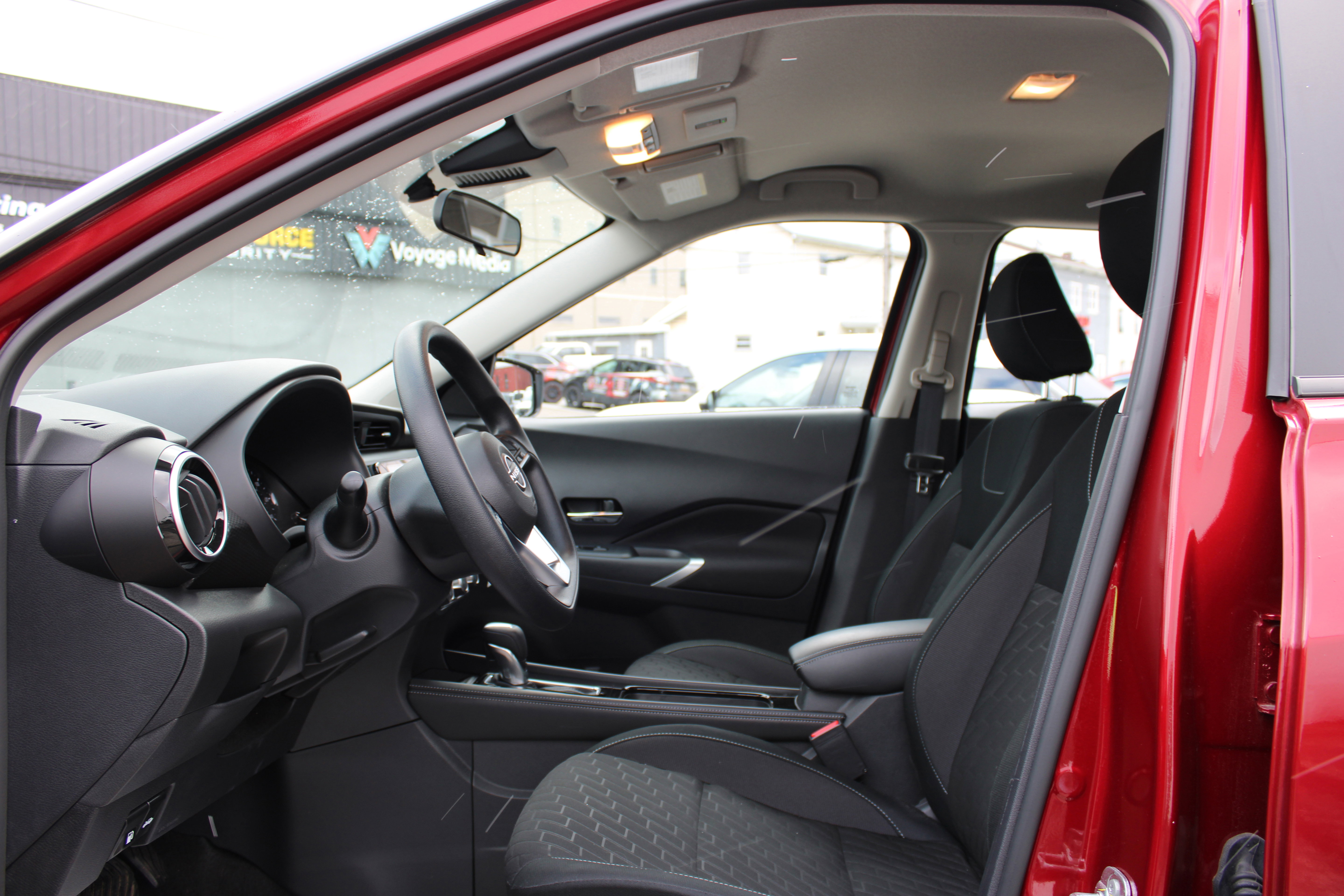 Certified 2024 Nissan Kicks SV image 12