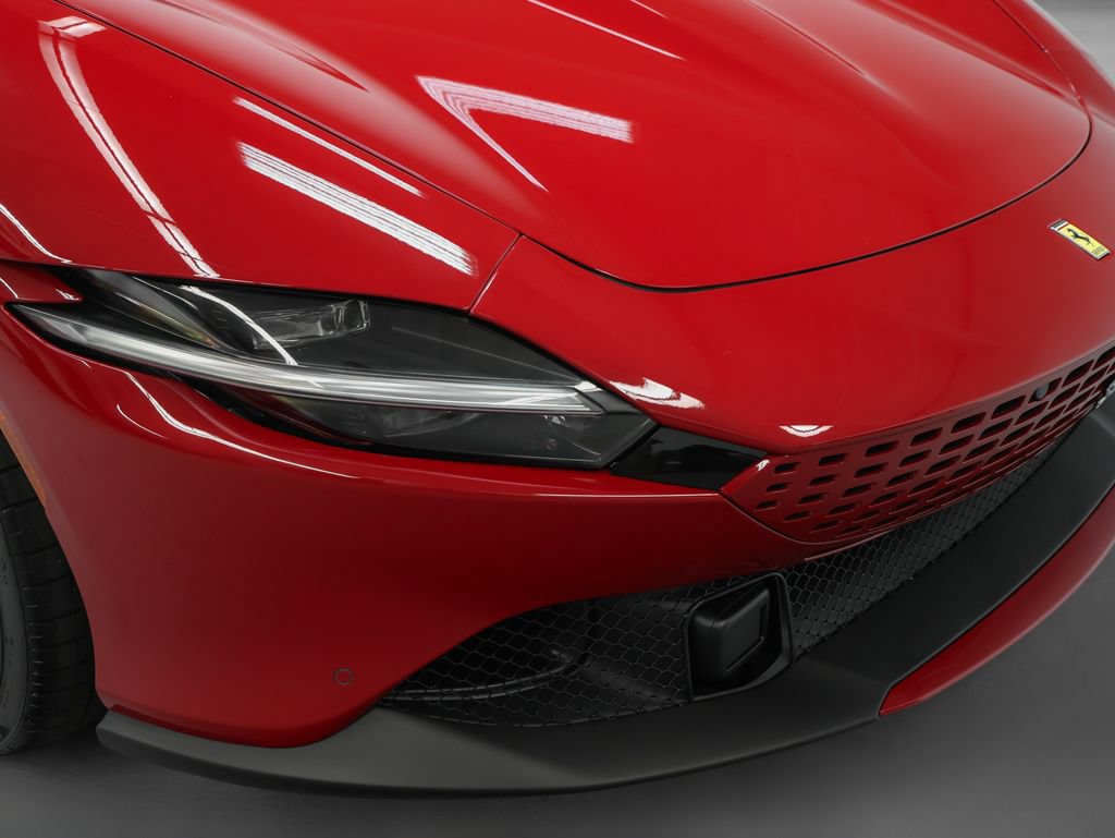 Certified 2023 Ferrari Roma RWD image 4