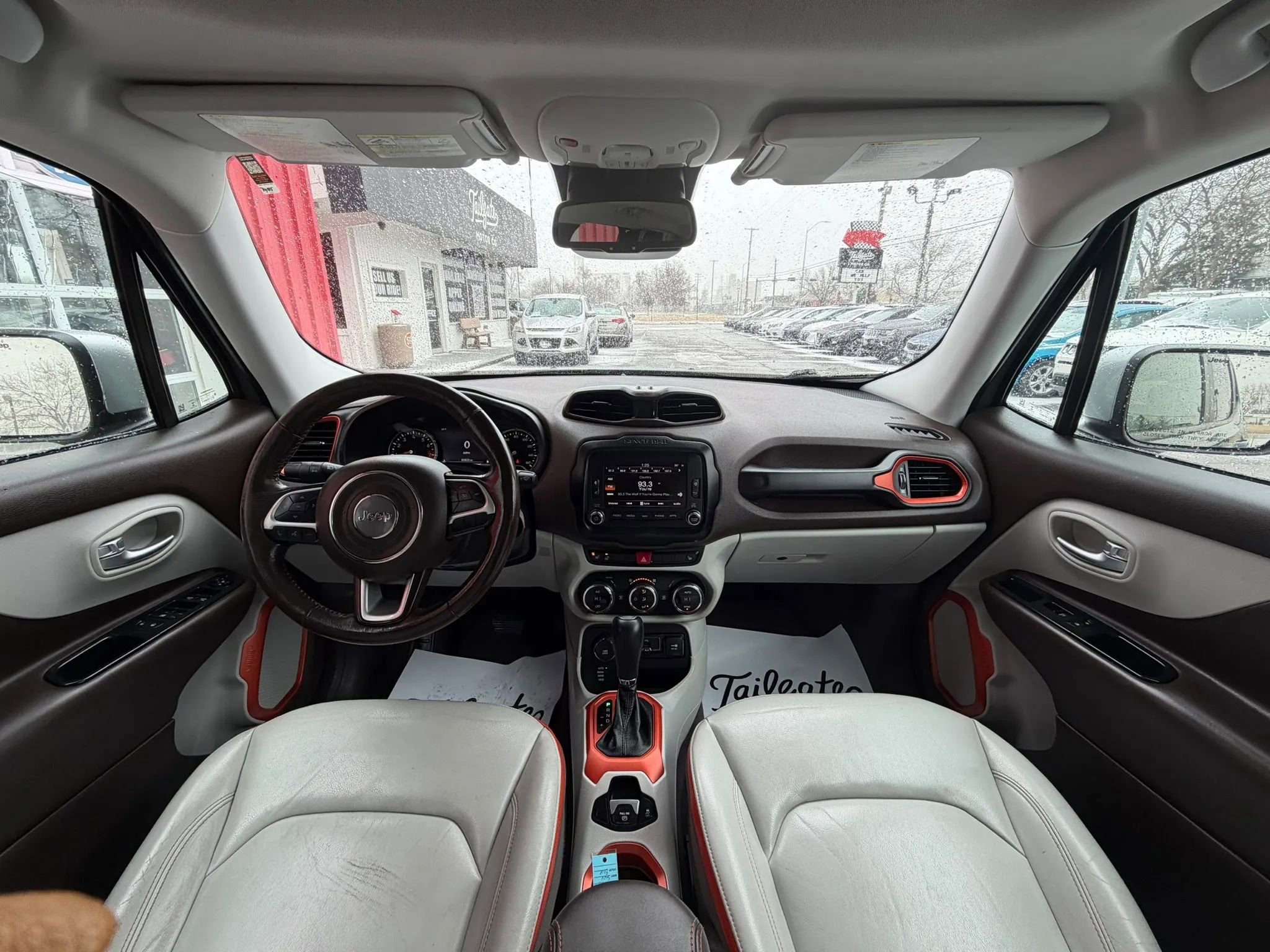 Used 2017 Jeep Renegade Limited AWD/4WD image 17