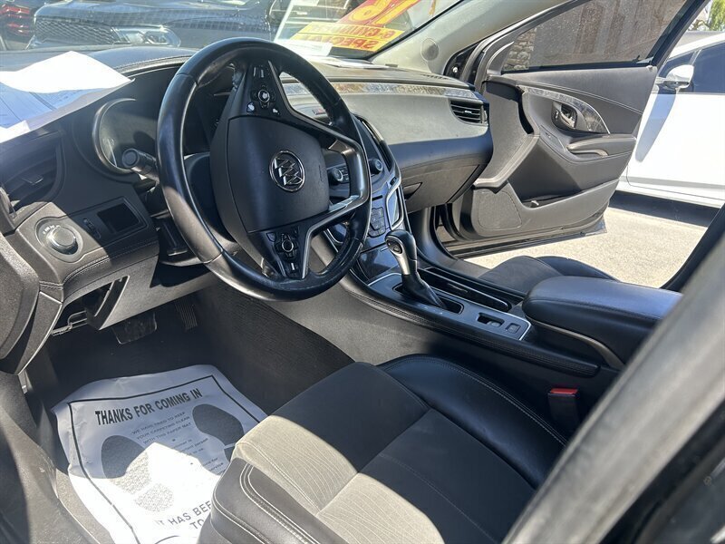 Used 2016 Buick LaCrosse FWD image 21