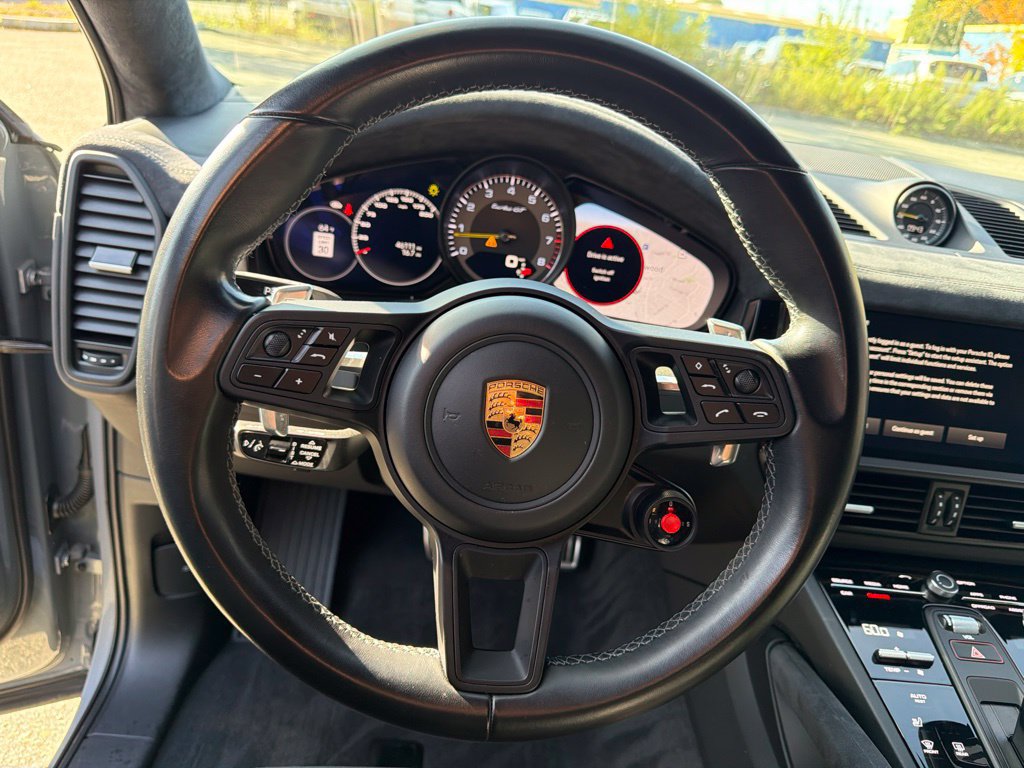 Used 2023 Porsche Cayenne Turbo GT AWD/4WD image 18