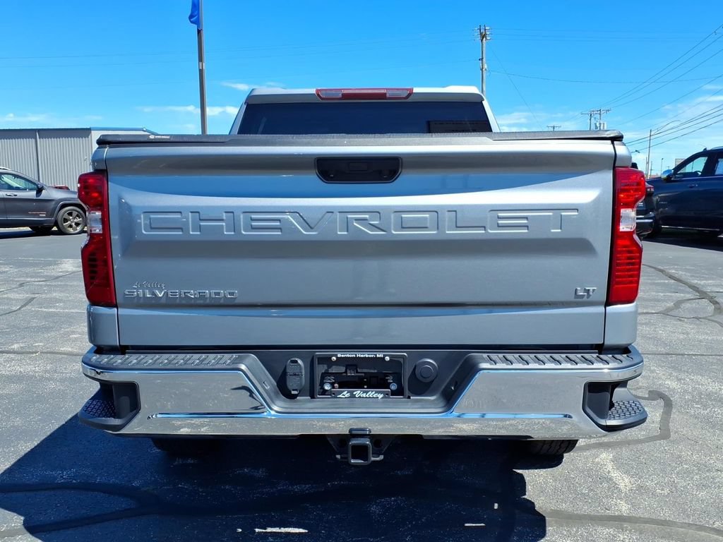 Used 2024 Chevrolet Silverado 1500 LT AWD/4WD image 14