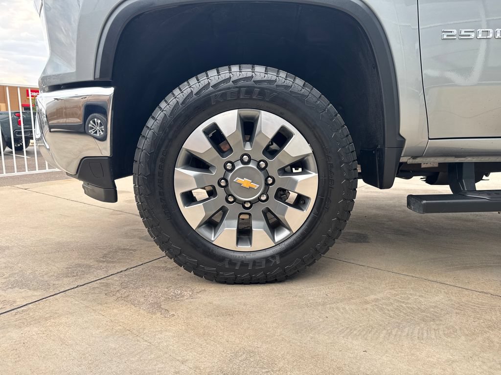 Used 2024 Chevrolet Silverado 2500 LT w/ All Star Edition AWD/4WD image 26