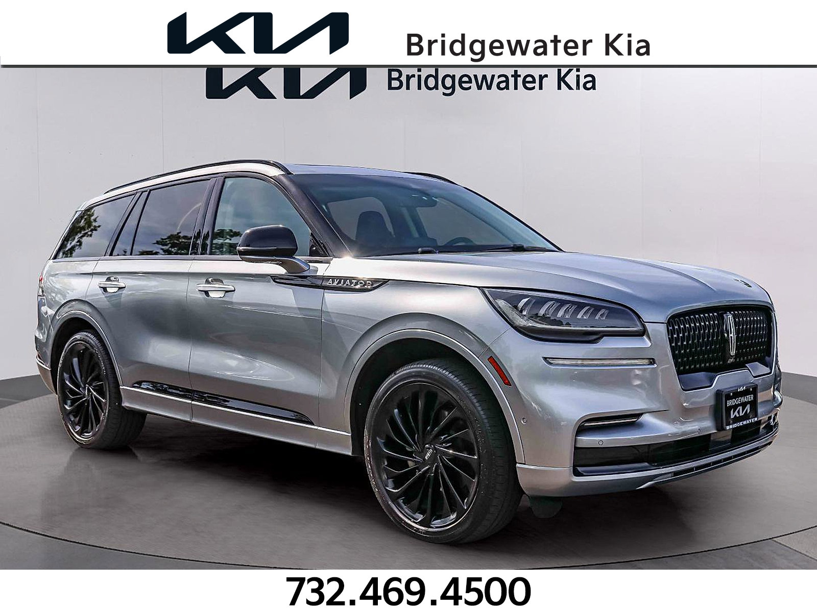 Used 2023 Lincoln Aviator Reserve w/ Jet Package AWD/4WD image 1