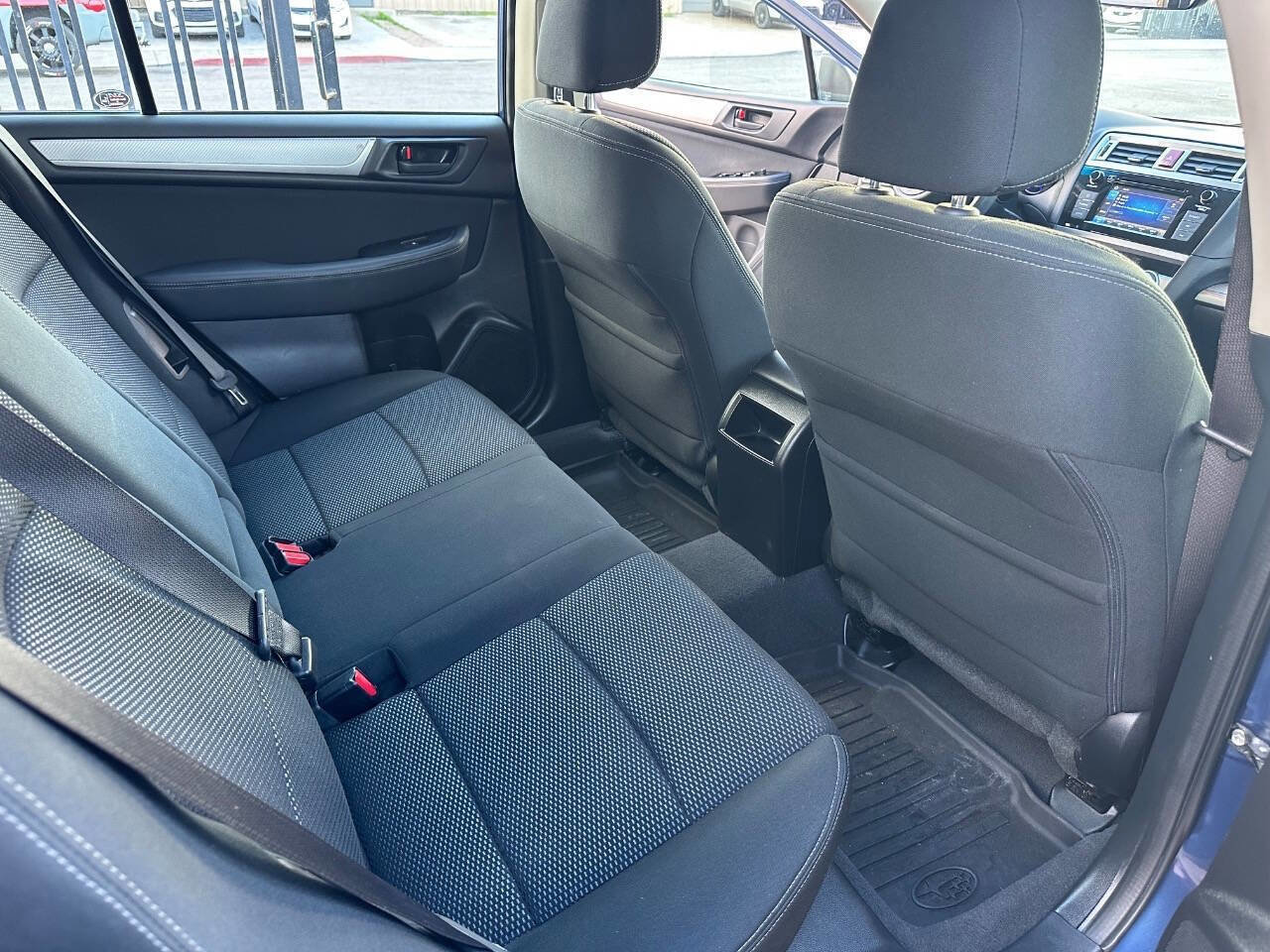 Used 2019 Subaru Outback 2.5i image 11