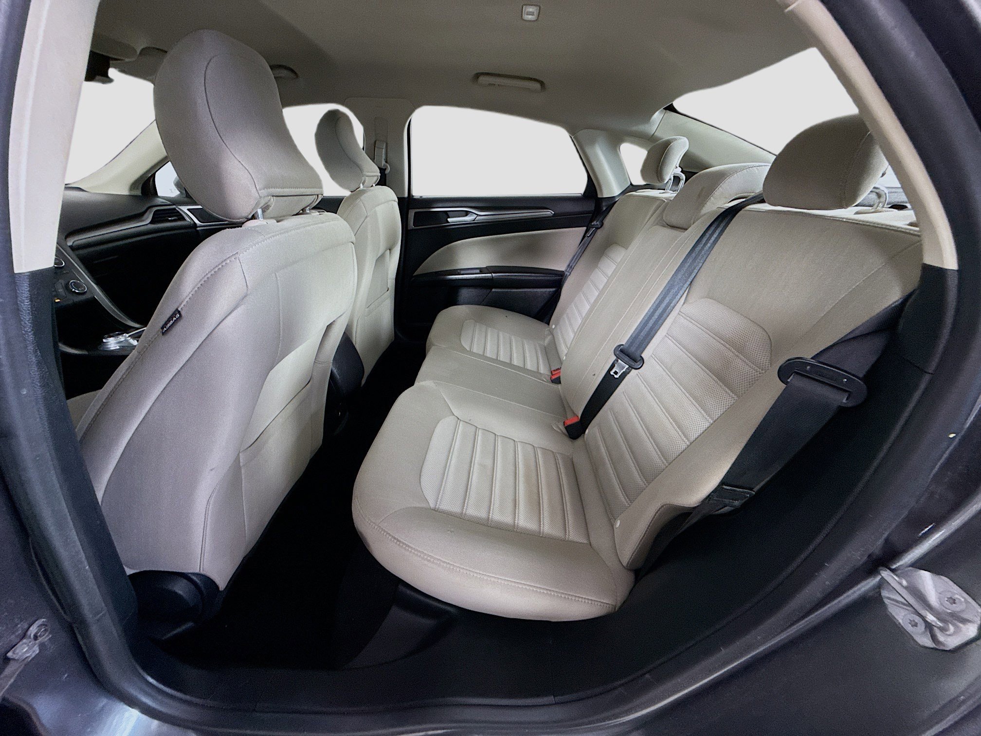 Used 2018 Ford Fusion S image 25