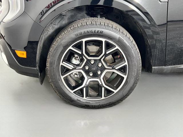 Used 2026 Ford Maverick Lariat AWD/4WD image 27