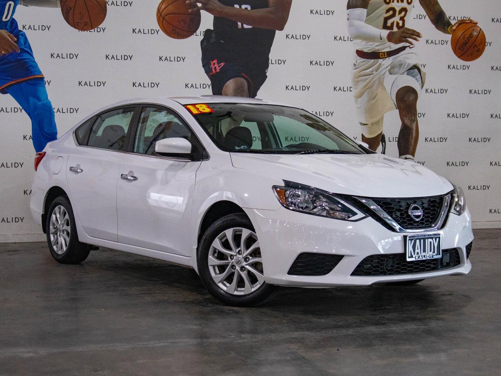 Used 2018 Nissan Sentra S w/ Appearance Package image 2