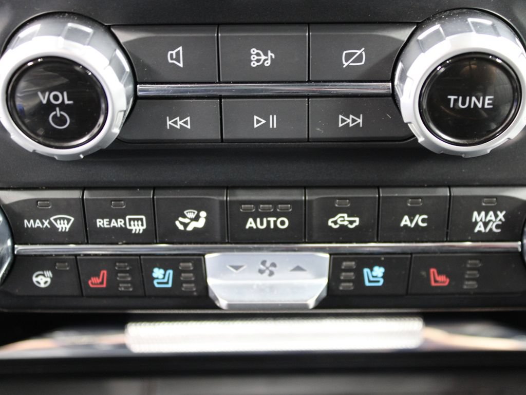 Used 2023 Ford F150 Limited AWD/4WD image 69