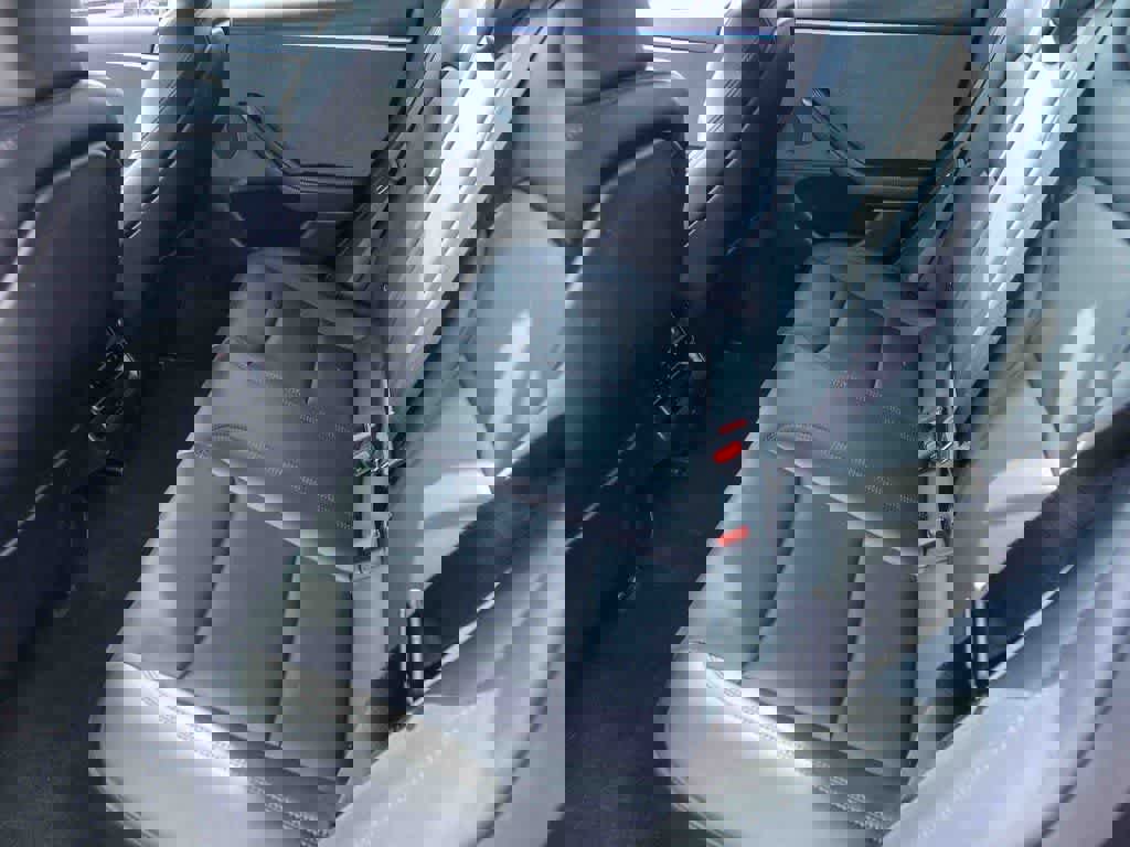 Used 2024 Tesla Model 3 Standard Range image 16