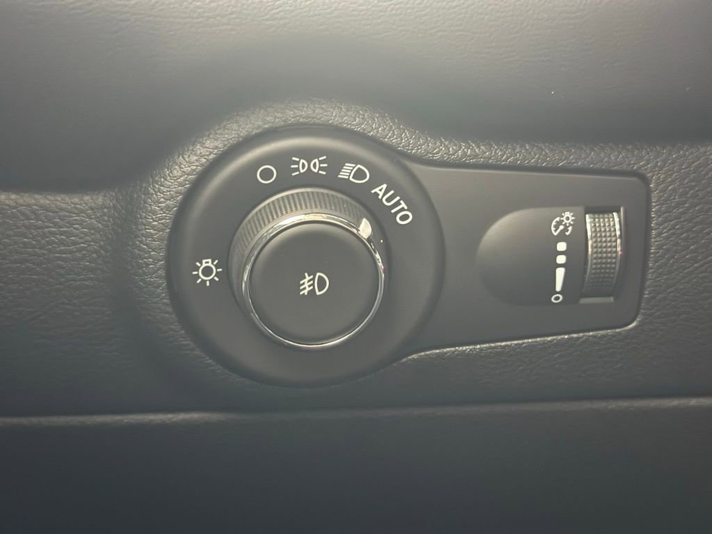 Used 2021 Dodge Durango R/T image 22