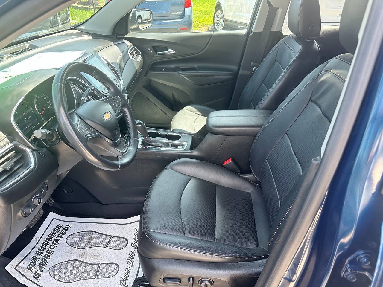 Used 2021 Chevrolet Equinox Premier w/ LPO, Floor Liner Package FWD image 10