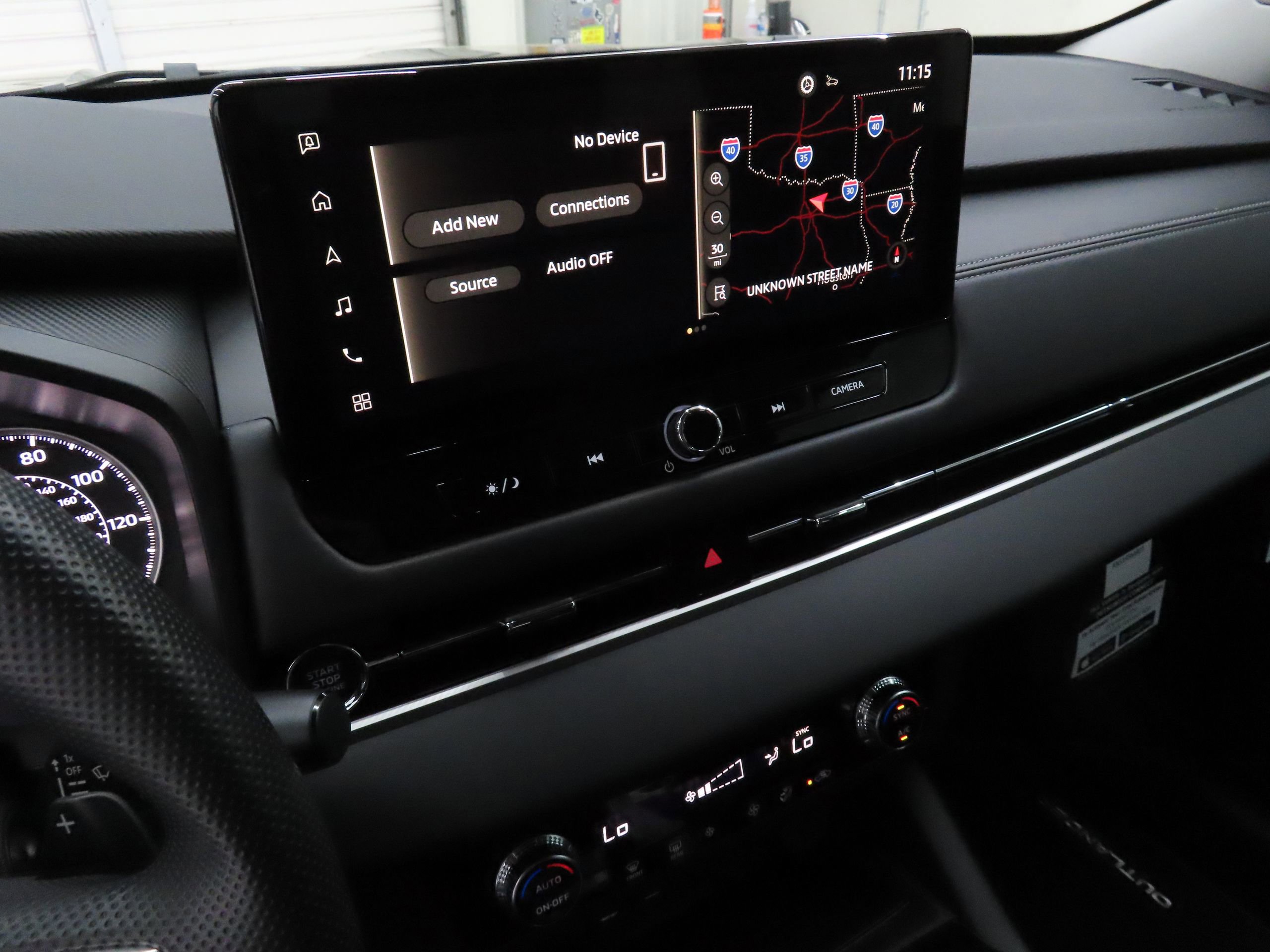 New 2026 Mitsubishi Outlander ES image 15