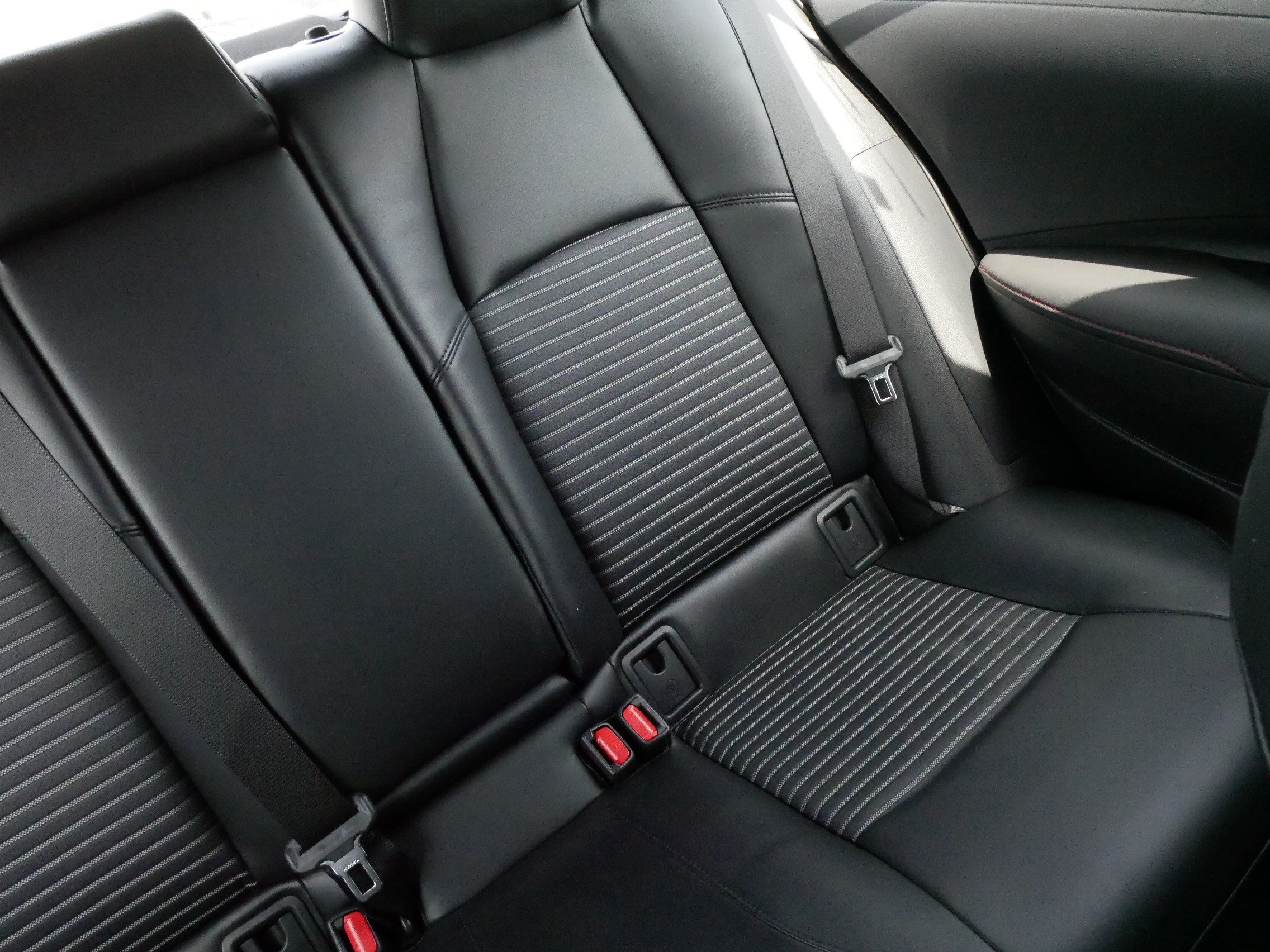 Used 2026 Toyota Corolla XSE FWD image 14