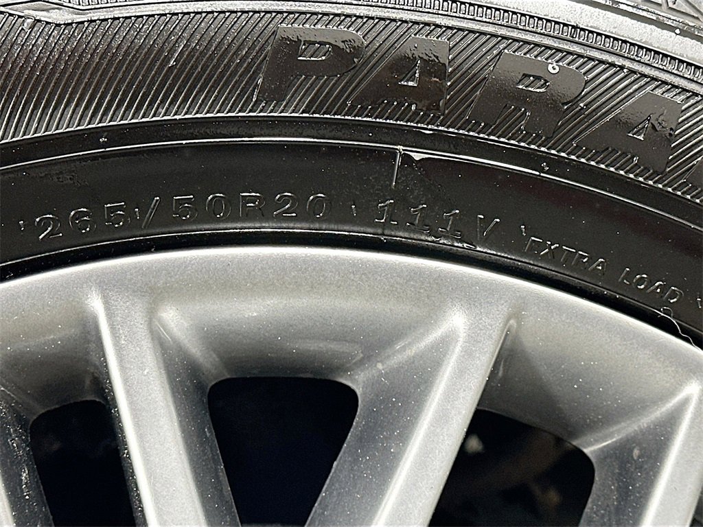 Used 2018 Jeep Grand Cherokee Summit w/ Platinum Series Group image 34