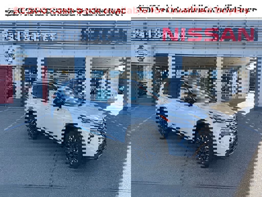 New 2026 Nissan Rogue Platinum image 2