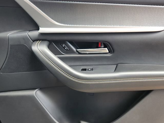 New 2025 MAZDA CX-70 Plug-In Hybrid w/ Premium Pkg image 37