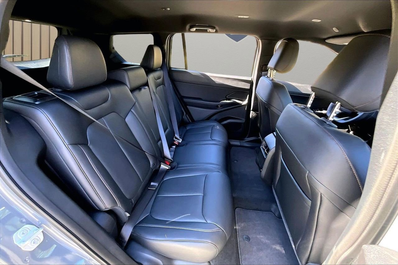 New 2026 Jeep Cherokee Limited image 20