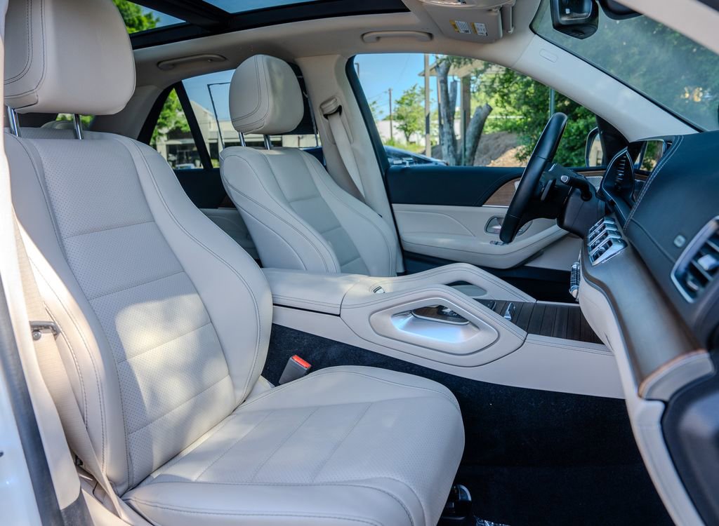 Used 2023 Mercedes-Benz GLE 350 4MATIC w/ AMG Line Exterior image 21