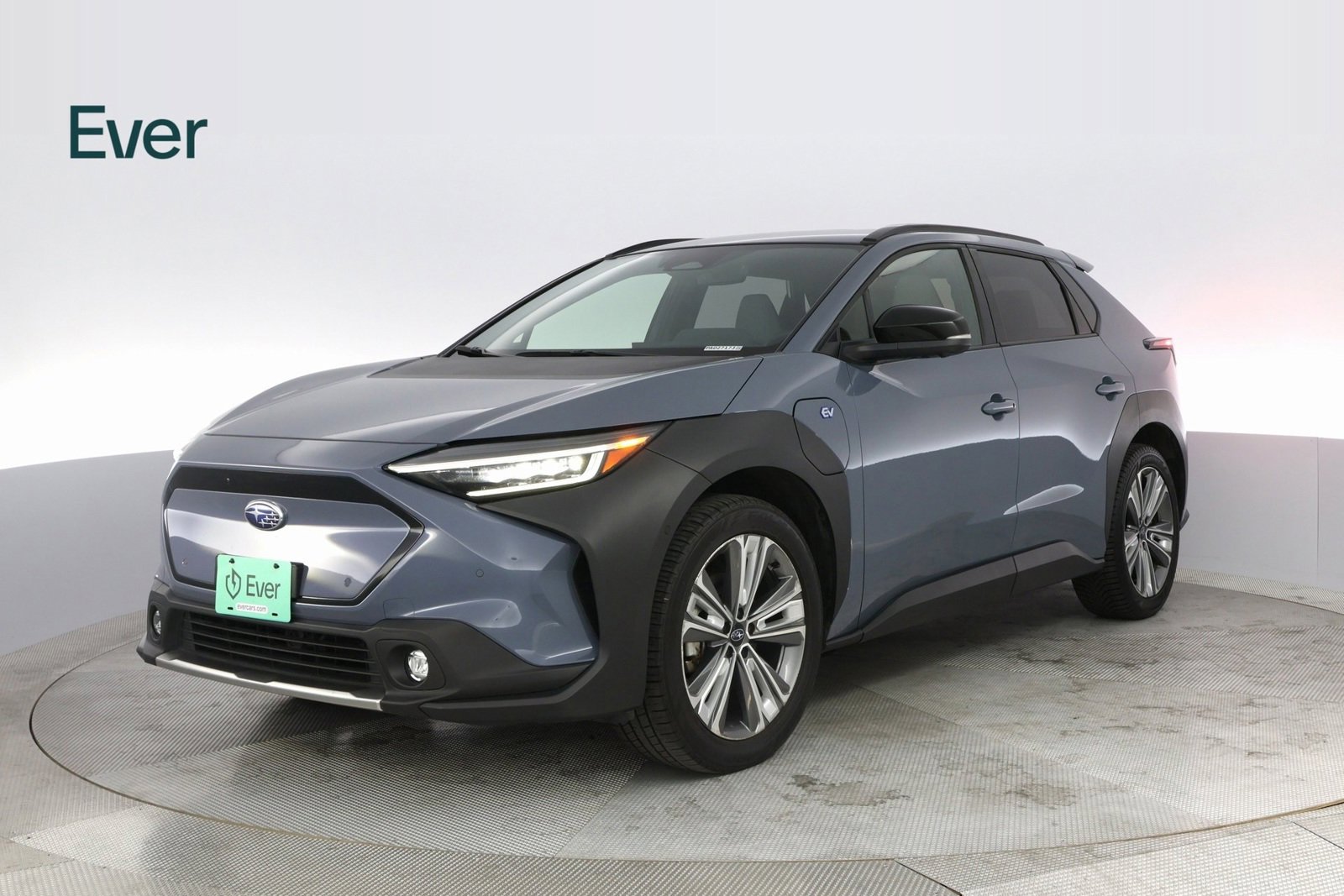 Used 2023 Subaru Solterra AWD image 2