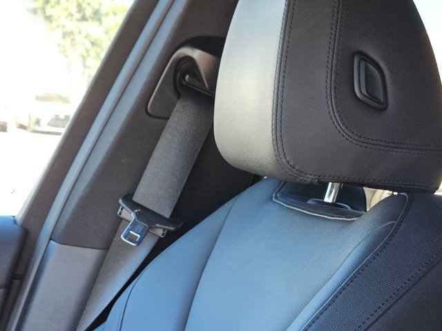 Used 2019 BMW X3 sDrive30i w/ Driving Assistance Package RWD image 14