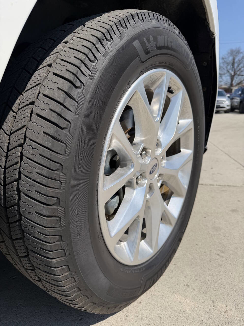 Used 2021 Ford Expedition XLT image 9