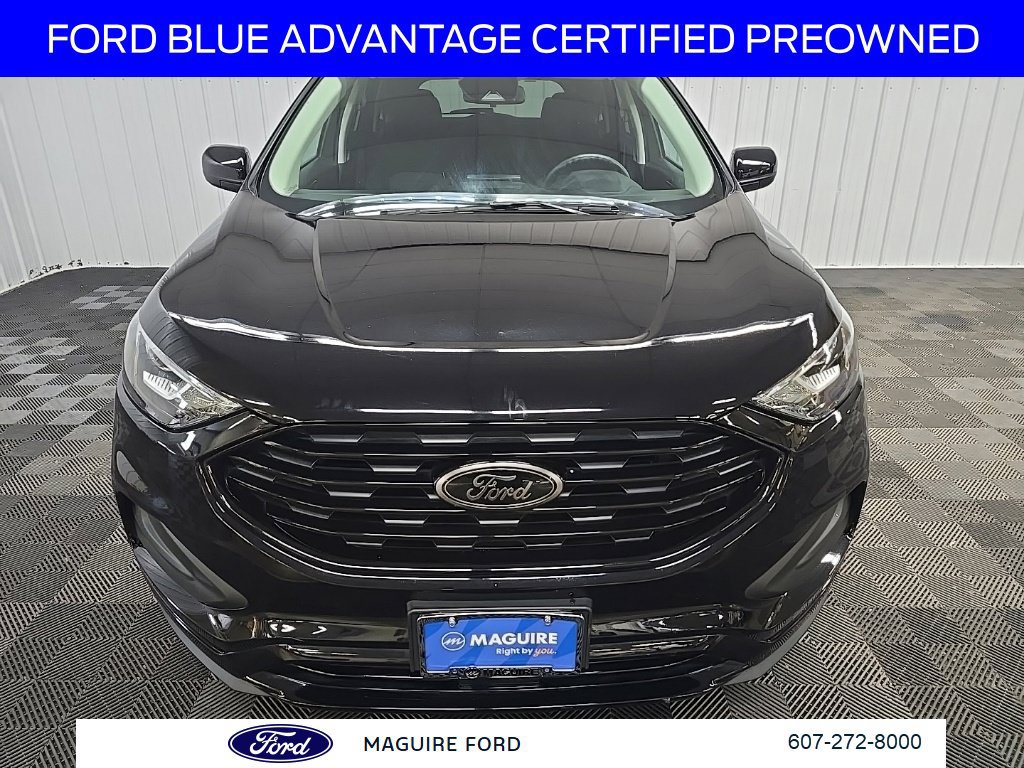 Certified 2022 Ford Edge SE w/ Black Appearance Package AWD/4WD image 9
