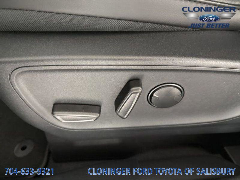 New 2026 Ford Escape ST-Line Select image 22