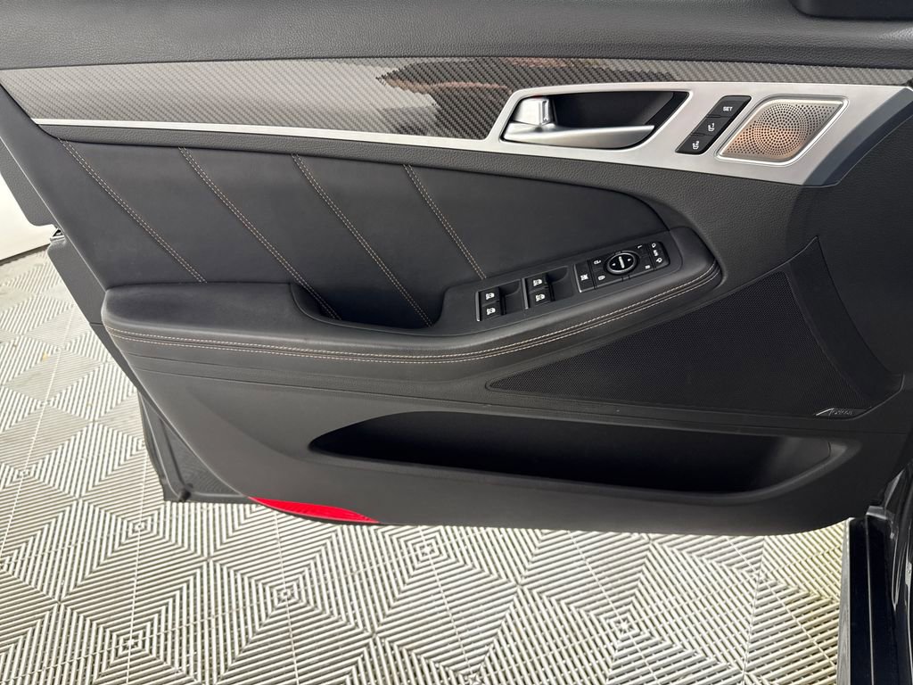 Used 2019 Genesis G80 3.3T Sport image 10