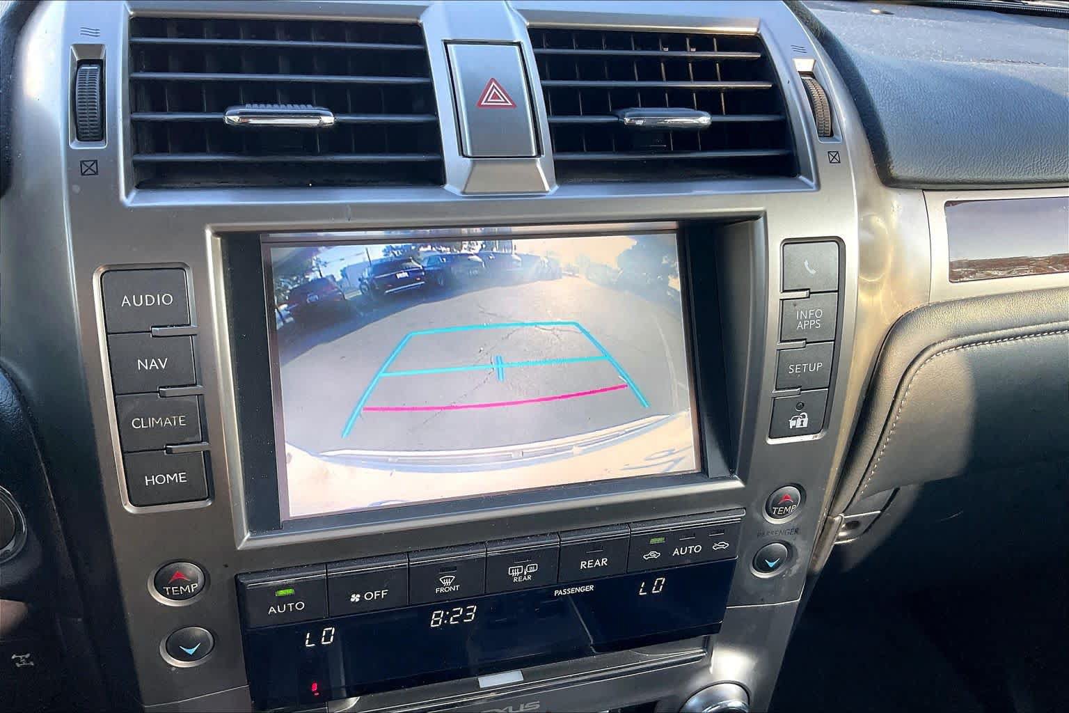 Used 2019 Lexus GX 460 Premium AWD/4WD image 25
