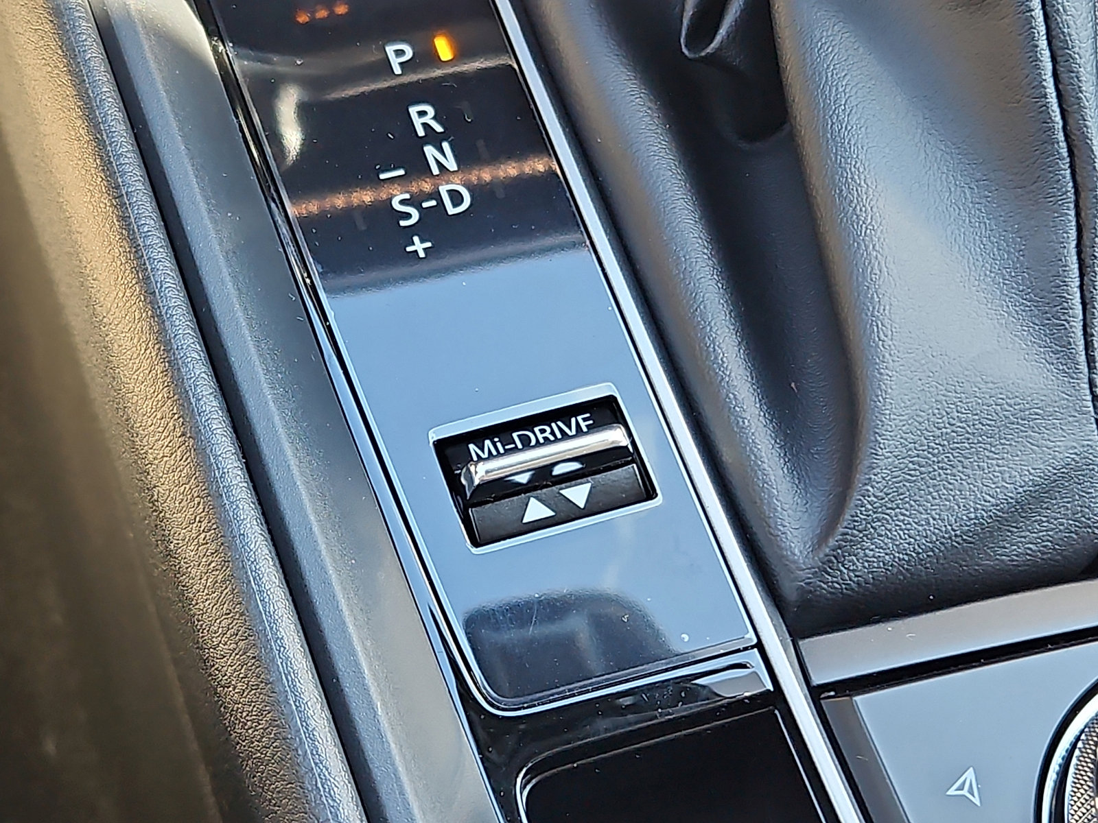 New 2026 MAZDA CX-50 AWD 2.5 Hybrid w/ Premium Pkg image 18