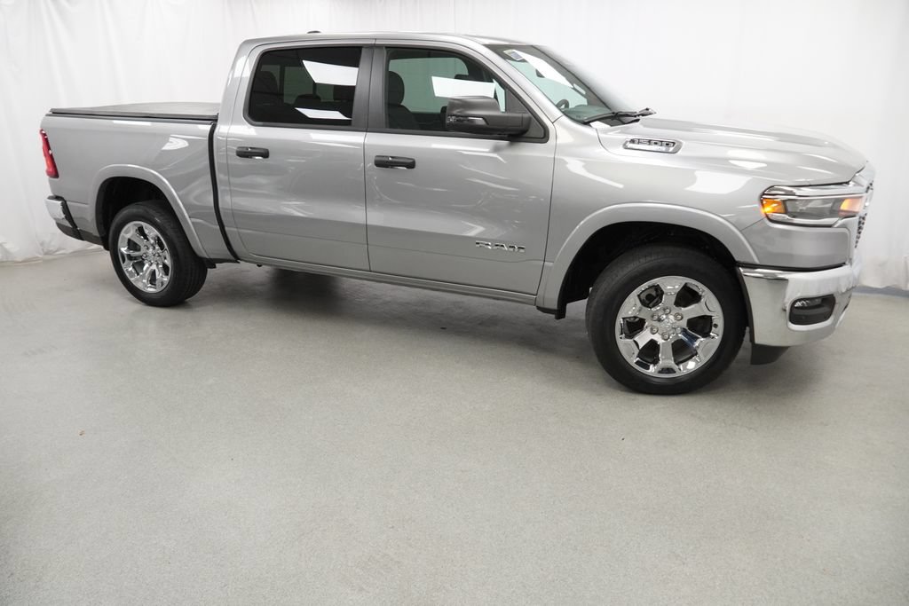 Used 2025 RAM 1500 Big Horn AWD/4WD image 13