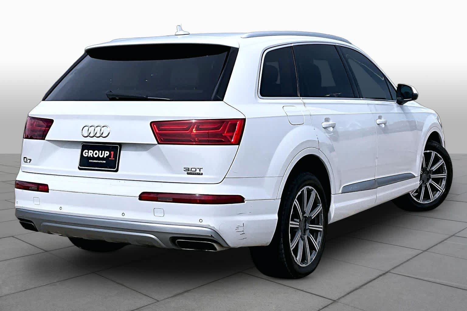 Used 2018 Audi Q7 3.0T Premium AWD/4WD image 13