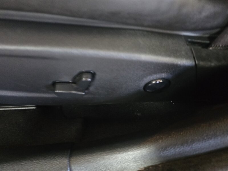 Used 2021 Chrysler 300 S image 17