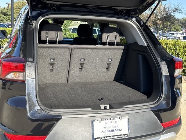 Used 2023 Chevrolet TrailBlazer LT FWD image 12