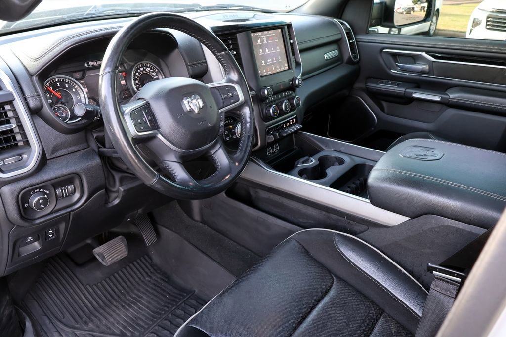 Used 2020 RAM 1500 Laramie w/ Sport Appearance Package AWD/4WD image 3