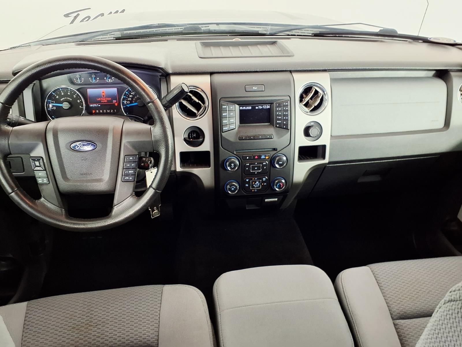 Used 2014 Ford F150 XLT w/ XLT Chrome Package RWD image 9