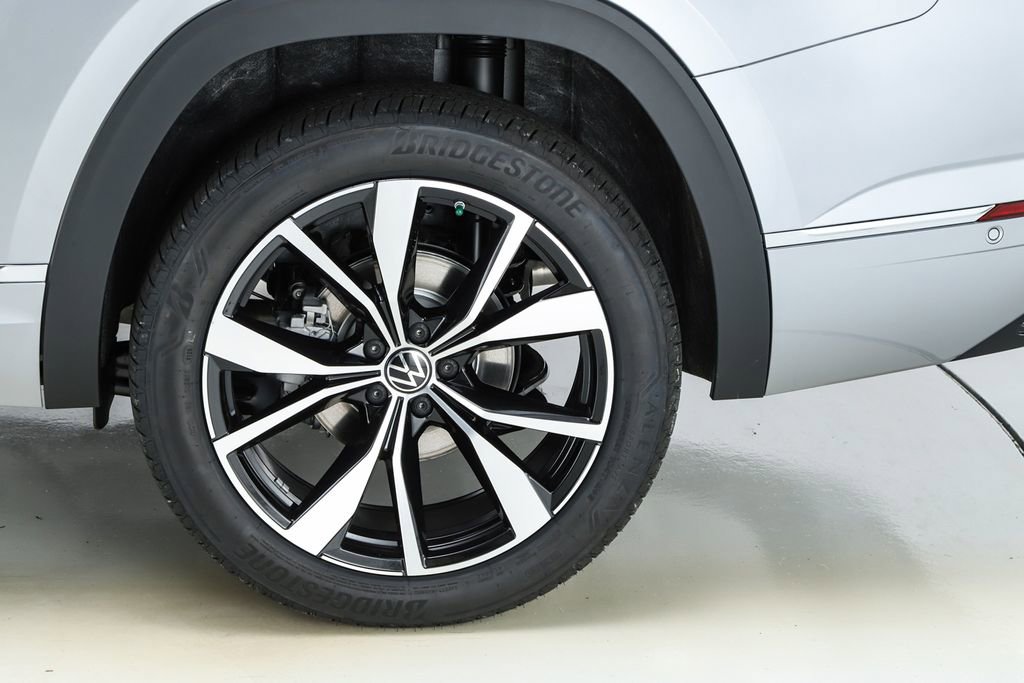 New 2026 Volkswagen Atlas SEL Premium R-Line image 45