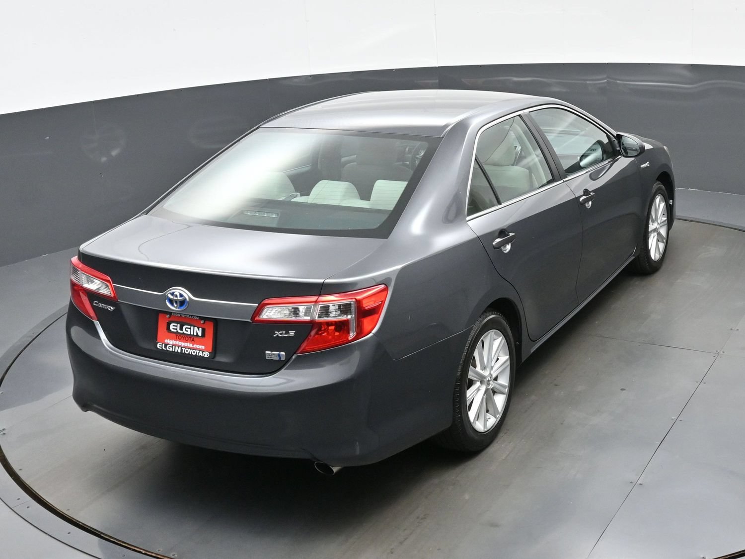 Used 2012 Toyota Camry XLE FWD image 39