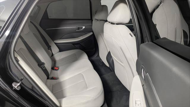 Used 2026 Hyundai Sonata SE FWD image 19