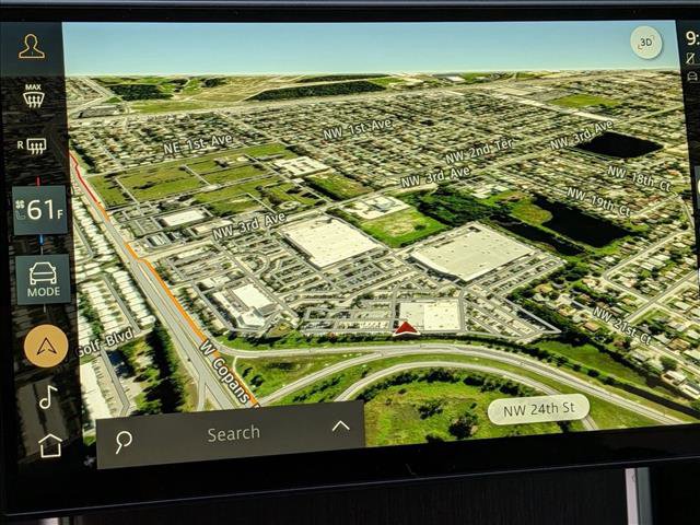 New 2025 Land Rover Range Rover SE image 13