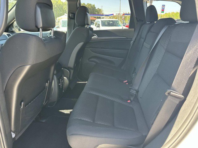 Used 2021 Jeep Grand Cherokee Laredo AWD/4WD image 20
