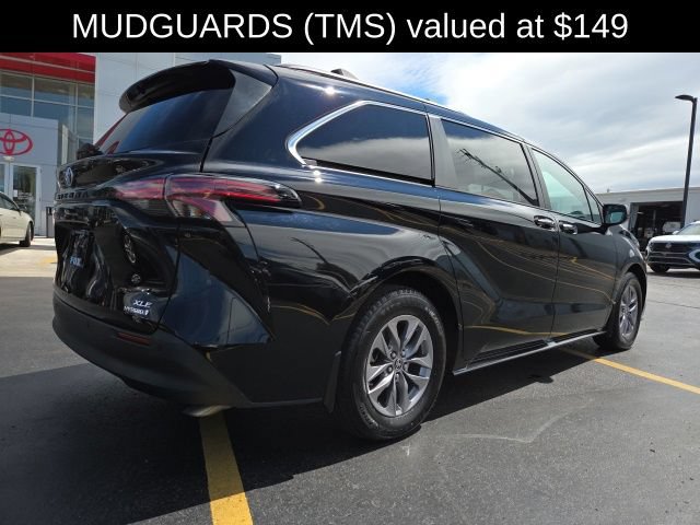 Used 2022 Toyota Sienna XLE FWD image 9